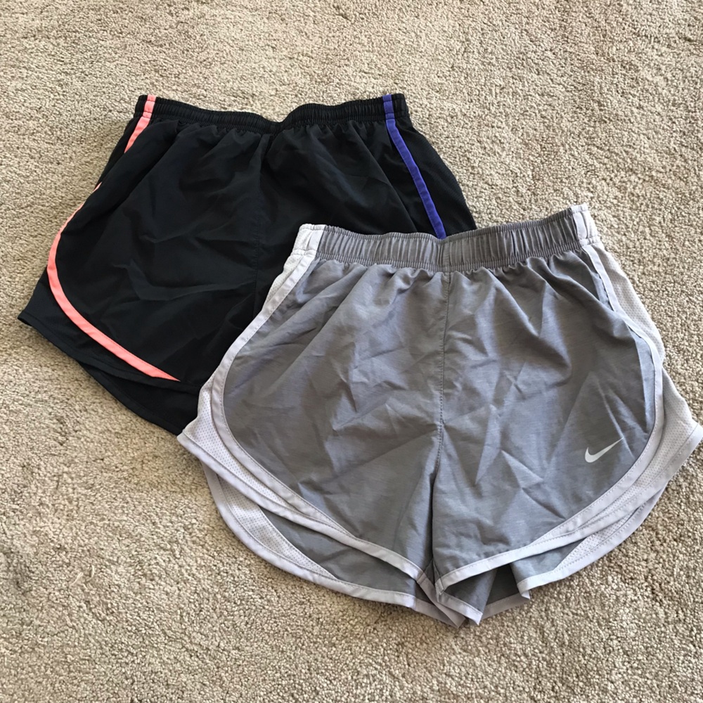 Nike Women’s Tempo Running Shorts Bundle, XS